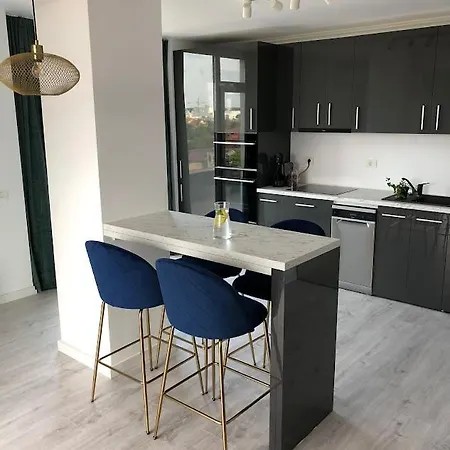 Apartment Luxury Lavender Gorgeous Terrace Free Undg Parking