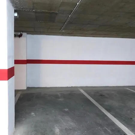 Luxury Lavender Gorgeous Terrace Free Undg Parking *