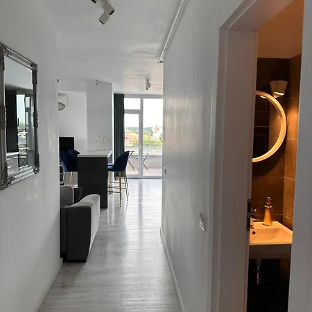 Luxury Lavender Gorgeous Terrace Free Undg Parking *