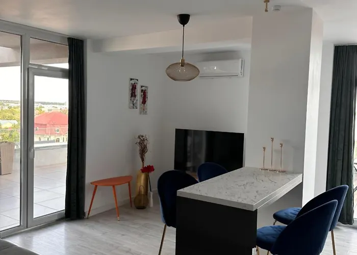 Luxury Lavender Gorgeous Terrace Free Undg Parking * Timisoara